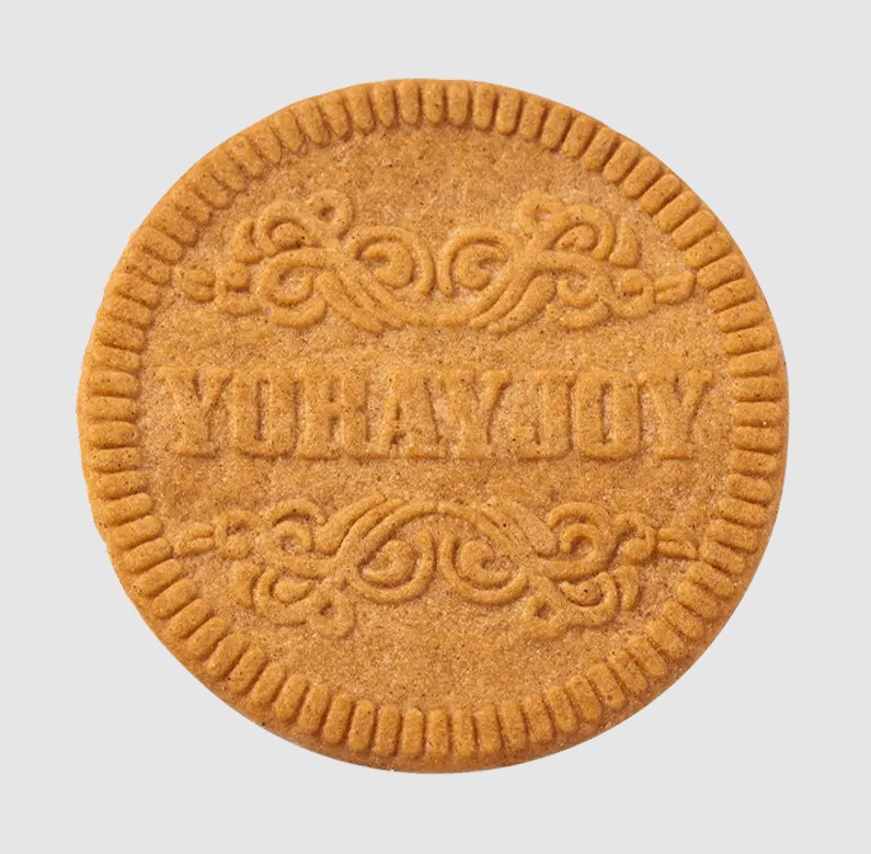 ¿Por qué la galleta tipo sándwich de helado se ablanda después de congelarla? 